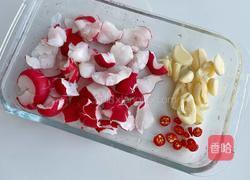 凉拌樱桃萝卜的做法图解2