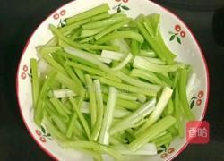 芹菜胡萝卜炒牛肉的做法图解6