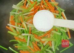 芹菜胡萝卜炒牛肉的做法图解12