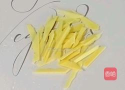 蒜苔炒牛肉的做法图解1