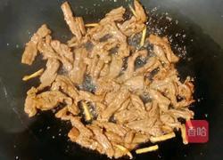 蒜苔炒牛肉的做法图解8