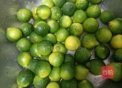 百香果青桔蜂蜜柠檬水的做法图解3