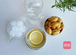 夏日解腻黄皮气泡水的做法图解1