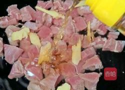 牛肉烧萝卜的做法图解3