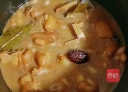 花生焖猪脚的做法图解14