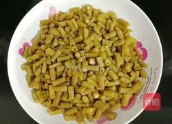 酸豆角炒肉末的做法图解2