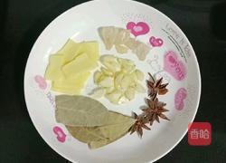 排骨烧玉米的做法图解2