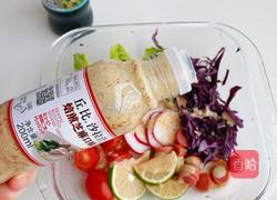 蔬菜沙拉的做法图解4