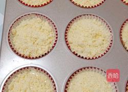 葡萄干酥粒马芬蛋糕的做法图解14