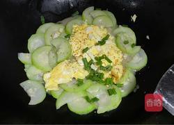 鸡蛋炒丝瓜的做法图解11