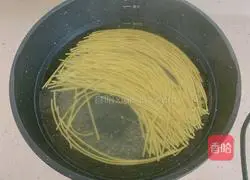 Happy breakfast! Ham fried noodles! Recipe 1