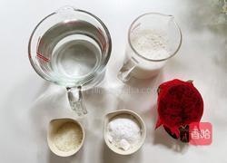 火龙果冻撞奶的做法图解1