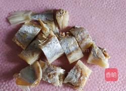 咸鱼烧茄子的做法图解2