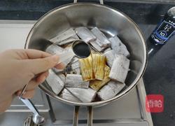 糖醋带鱼的做法图解5