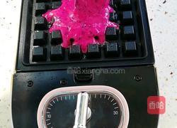 火龙果鸡蛋饼的做法图解8