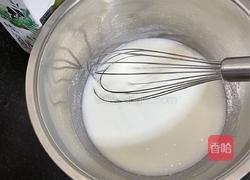 葱香肉松蛋糕卷的做法图解1