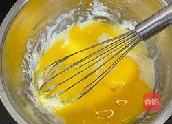 葱香肉松蛋糕卷的做法图解5