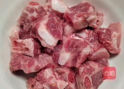 自制砂锅酱香排骨鲜粽子的做法图解3