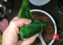 自制砂鍋醬香排骨鮮粽子的做法圖解14