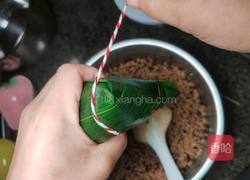 自制砂锅酱香排骨鲜粽子的做法图解15