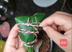 自制砂锅酱香排骨鲜粽子的做法图解16