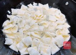 饺子皮锅巴的做法图解4