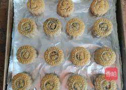 豆沙蛋黄月饼的做法图解15