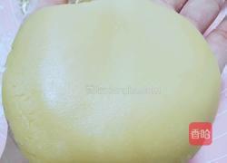 手工蛋黄月饼(100克)的做法图解19