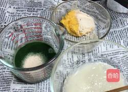 开花馒头-神奇的面粉的做法图解2