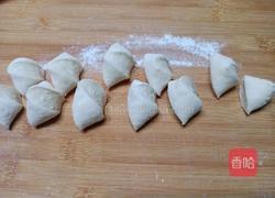 香菇胡萝卜肉馅水煎饺的做法图解9