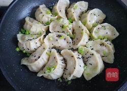 香菇胡萝卜肉馅水煎饺的做法图解17