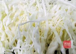 减脂餐～鸡蛋包菜饼的做法图解2
