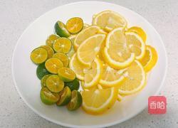 酸辣柠檬鸡爪的做法图解3