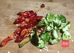 虾皮辣炒萝卜苗的做法图解3