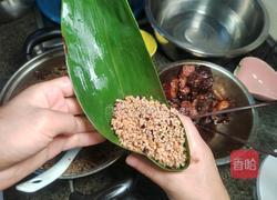 自制酱香排骨鲜粽子的做法图解10