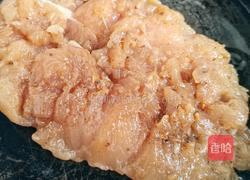 红酒鸡排的做法图解1