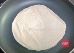 鸡蛋手抓饼的做法图解4