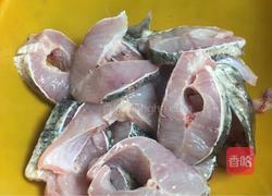 柴鱼焖藕的做法图解1