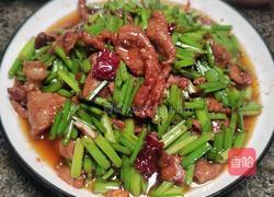 自制韭菜花儿炒肉的做法图解16