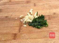 西芹胡萝卜拌菜花的做法图解3