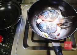 一鱼两吃之红烧鲢鱼头的做法图解3