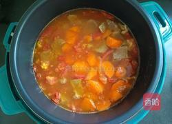 番茄牛肉烩意面的做法图解4