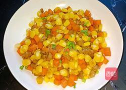 肉末炒玉米胡萝卜的做法图解11
