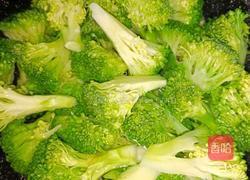 蒜蓉西兰花的做法图解3