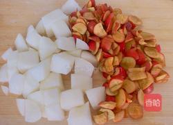 冰糖雪梨山楂饮的做法图解2