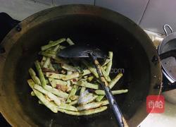 素版干煸四季豆的做法图解7