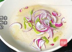 黑椒牛排意面的做法图解5