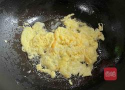 鸡蛋炒丝瓜 的做法图解4