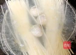 肉丸鸡蛋面的做法图解8