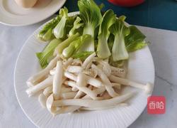 鲜蔬蘑菇蛋花汤的做法图解3